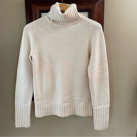 Theory Wool Turtleneck Sweater Medium - Picture 1 of 6